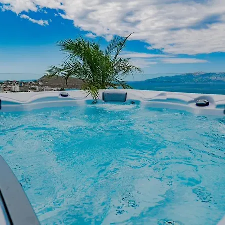 Skyline Penthouse Apartmán Sarandë