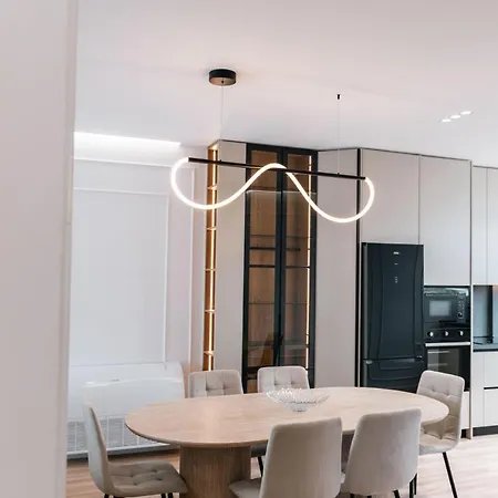 Skyline Penthouse Apartmán Sarandë