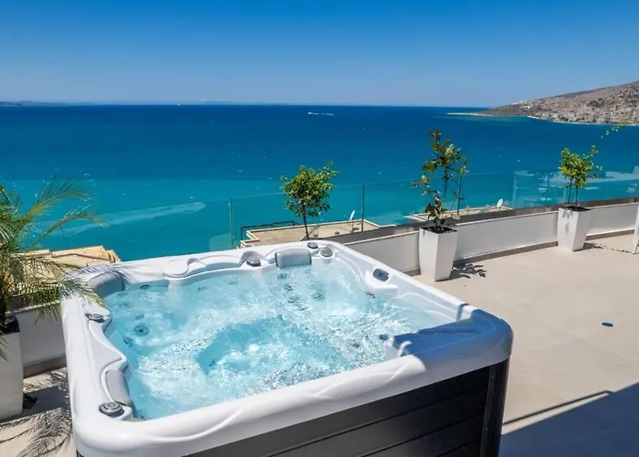 Skyline Penthouse *