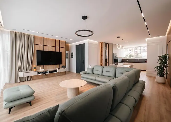 Skyline Penthouse Apartament