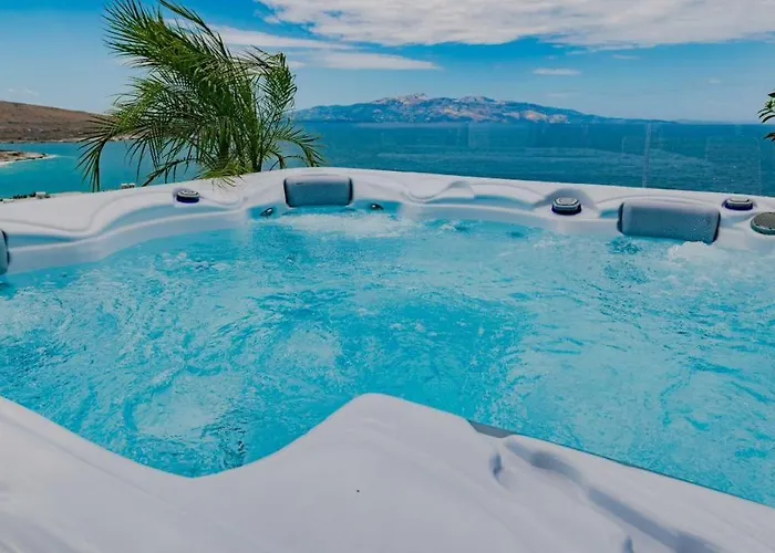 Skyline Penthouse *