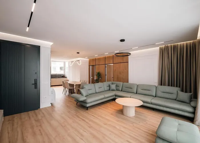 Skyline Penthouse Saranda